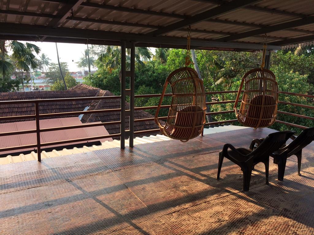 Thoms Beach Homestay Alappuzha Kültér fotó