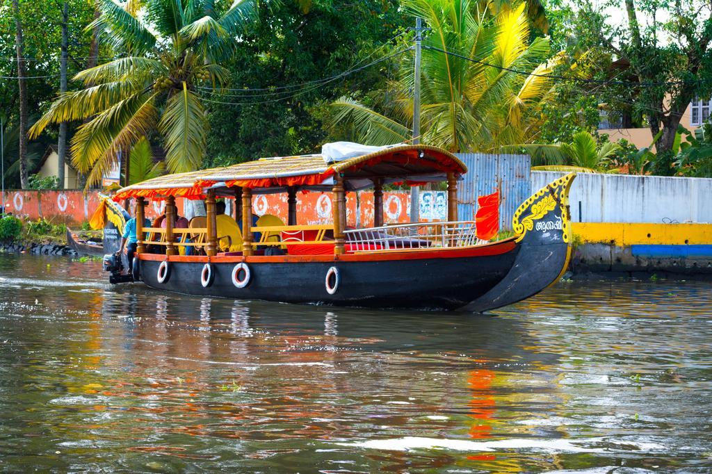 Thoms Beach Homestay Alappuzha Kültér fotó