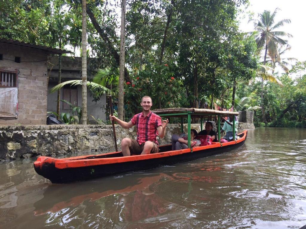 Thoms Beach Homestay Alappuzha Kültér fotó